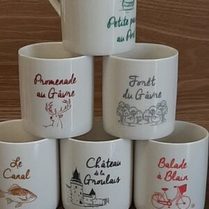 Lot de 6 tasses en porcelaine 15cl “Sophie Janière” Blain et les environs”