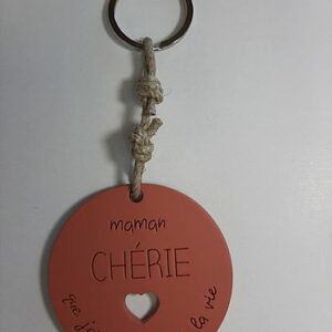Porte-clés “Maman” création Sophie Janière.